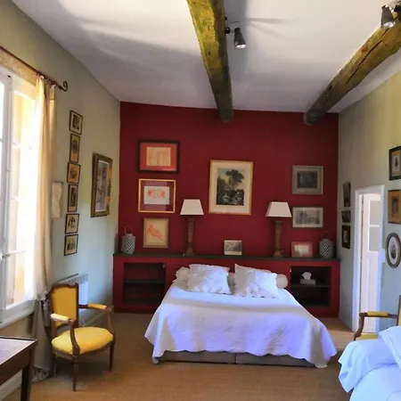 D'hotes Au Domaine Du Soleil Couchant منزل للإقامة *